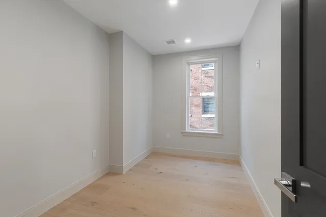 $1,050,000 | 59 Spear Street, Unit 201, Quincy, MA 02169