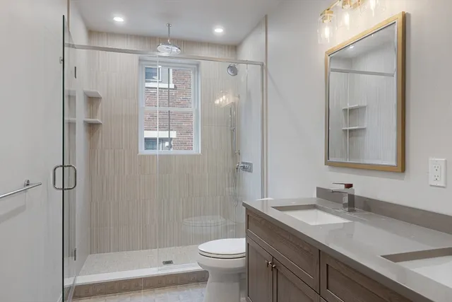 $1,050,000 | 59 Spear Street, Unit 201, Quincy, MA 02169