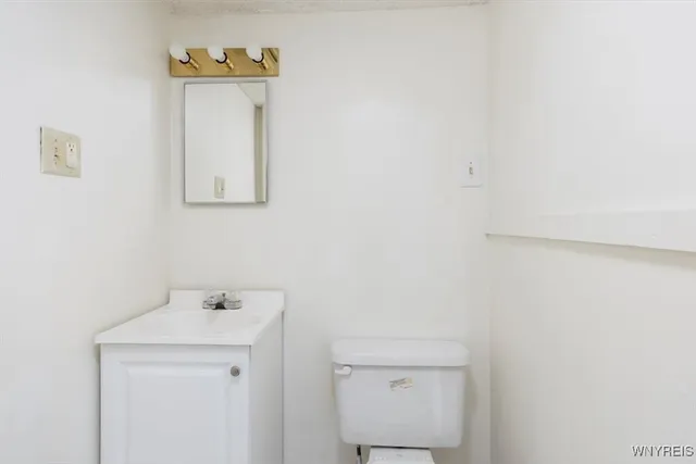 $329,900 | 39 Greengage Circle, Amherst, NY 14051