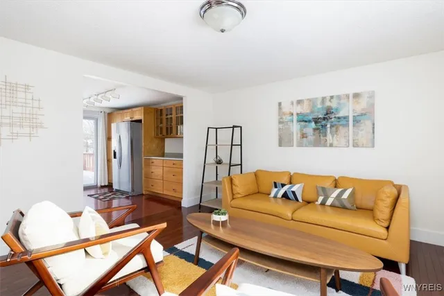 $329,900 | 39 Greengage Circle, Amherst, NY 14051