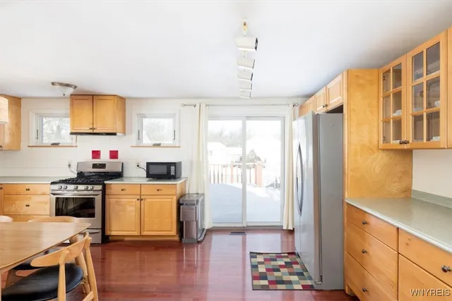 $329,900 | 39 Greengage Circle, Amherst, NY 14051