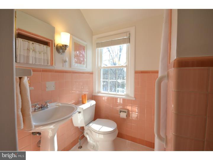 182 Marlyn Road Lansdowne, PA 19050 - Photo 14 of 24 Gallery Image 14
