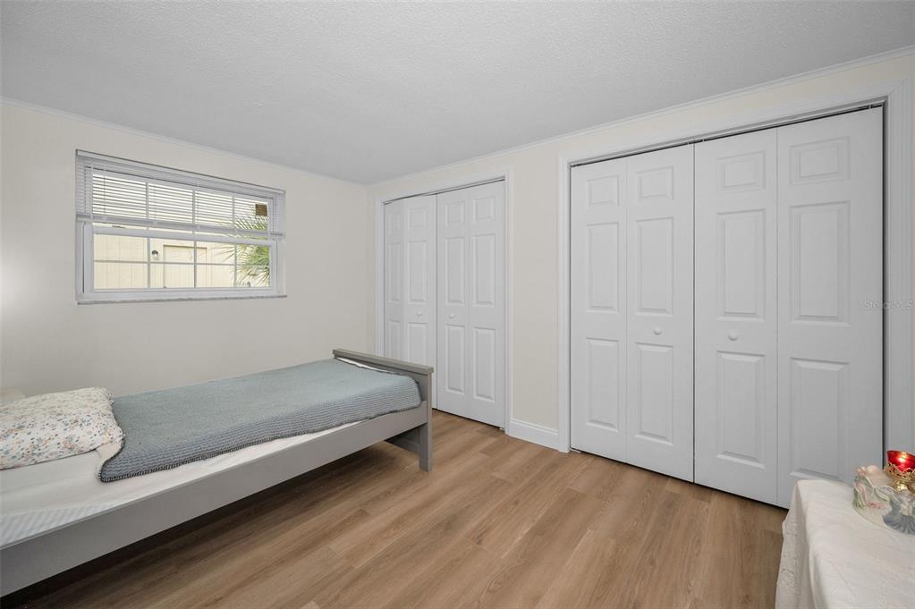 817 Riverside Drive Tarpon Springs, FL 34689 - Photo 20 of 32