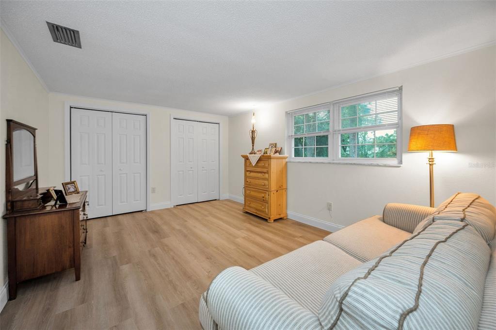 817 Riverside Drive Tarpon Springs, FL 34689 - Photo 23 of 32