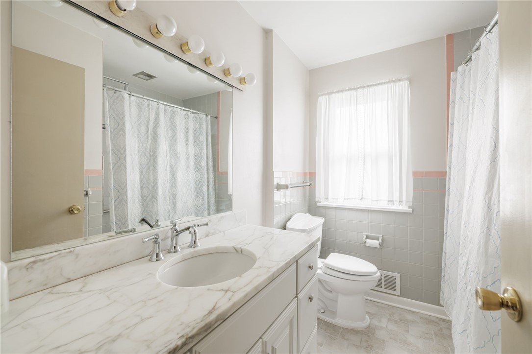 30 Danbury Circle North Rochester, NY 14618 - Photo 16 of 32