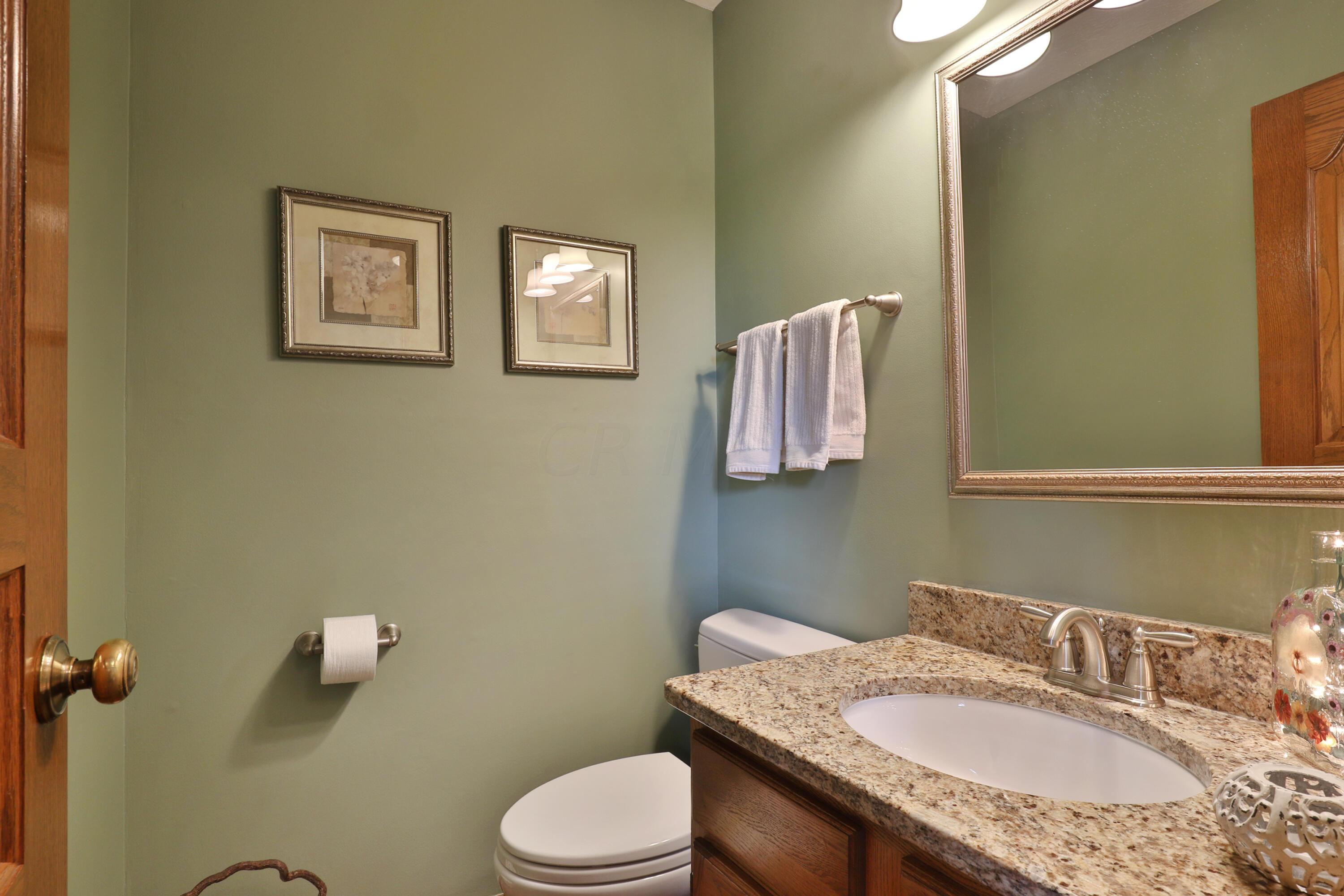 930 Riva Ridge Boulevard Columbus, OH 43230 - Photo 23 of 52 a930-RivaRidge-23
