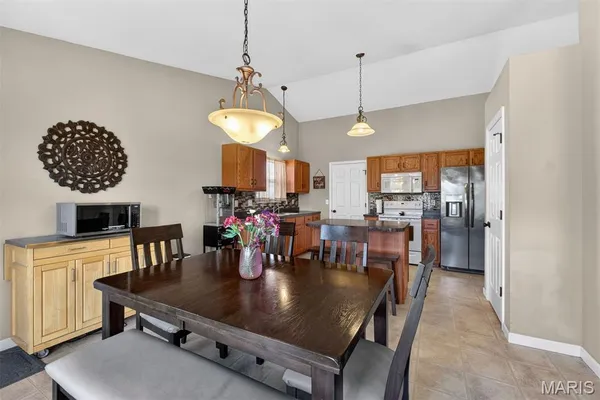 $349,000 | 2162 Oakglen Street, Imperial, MO 63052