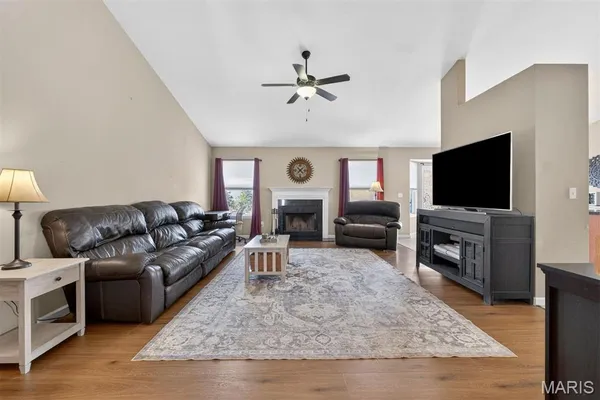 $349,000 | 2162 Oakglen Street, Imperial, MO 63052