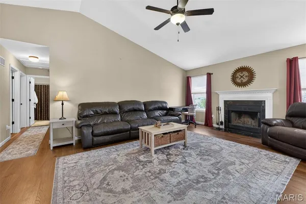 $349,000 | 2162 Oakglen Street, Imperial, MO 63052