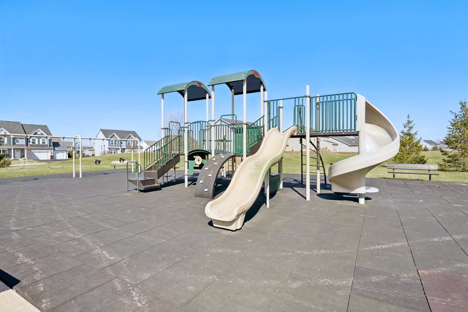 895 Brielle Boulevard Gilberts, IL 60136 - Photo 24 of 24 a view of a swimming pool with a slide