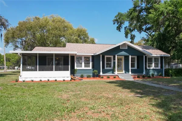$295,000 | 310 Lake Lena Boulevard, Auburndale, FL 33823
