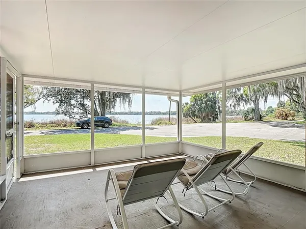 $295,000 | 310 Lake Lena Boulevard, Auburndale, FL 33823