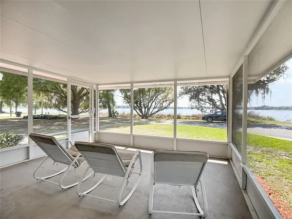 $295,000 | 310 Lake Lena Boulevard, Auburndale, FL 33823