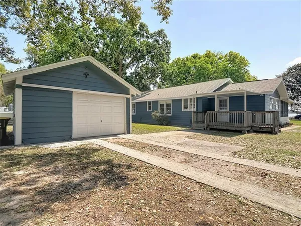 $295,000 | 310 Lake Lena Boulevard, Auburndale, FL 33823