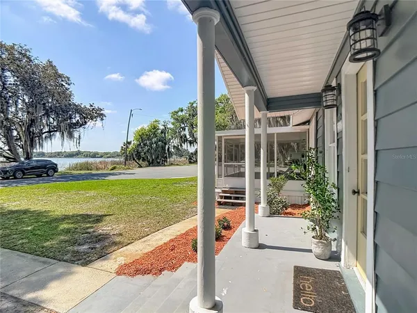 $295,000 | 310 Lake Lena Boulevard, Auburndale, FL 33823