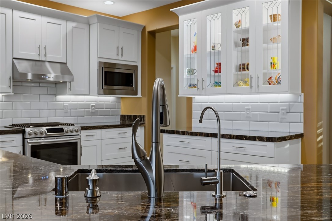 2718 Riceville Drive Henderson, NV 89052 - Photo 24 of 70