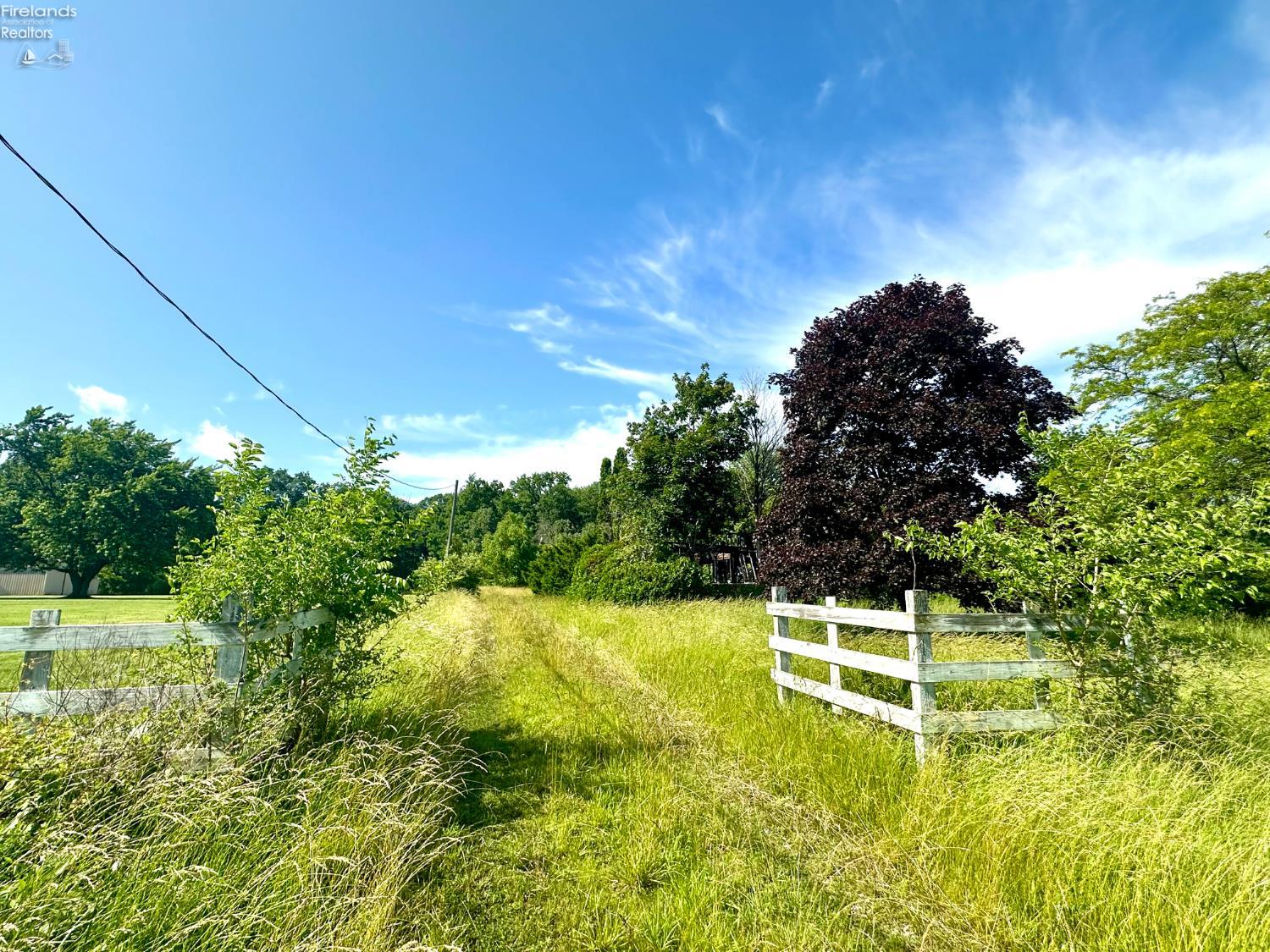 17359 West True Road Graytown, OH 43432 - Photo 1 of 5 Gallery Image 1
