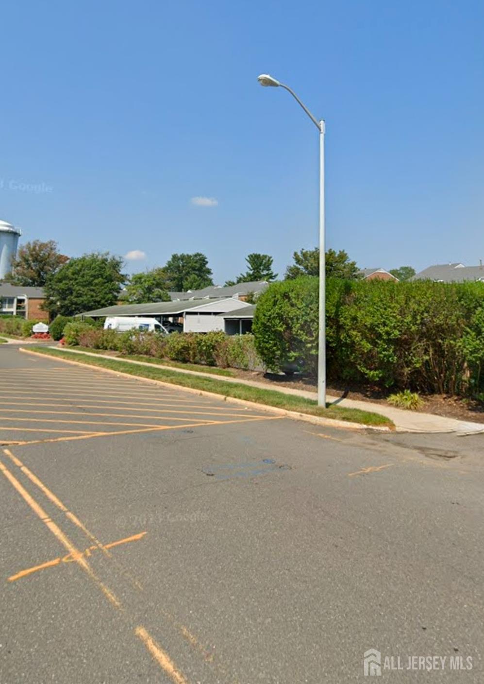 3I Twin Rivers Drive, Unit K Hightstown, NJ 08520 - Photo 3 of 9