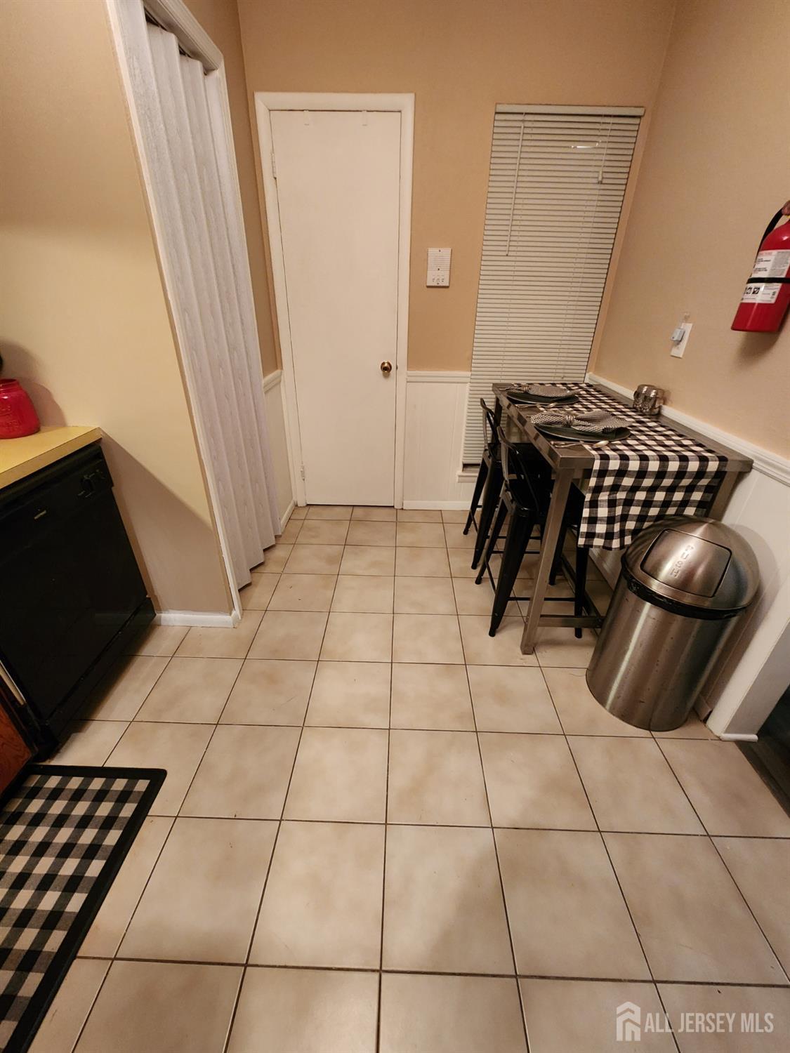 3I Twin Rivers Drive, Unit K Hightstown, NJ 08520 - Photo 7 of 9