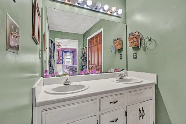 $699,950 | 288 Ridgecrest Drive, Daleville, VA 24083