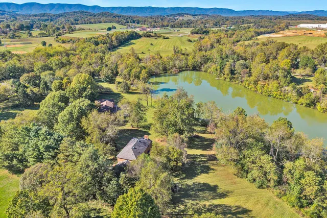 $699,950 | 288 Ridgecrest Drive, Daleville, VA 24083