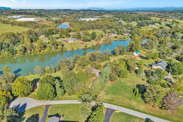 $699,950 | 288 Ridgecrest Drive, Daleville, VA 24083