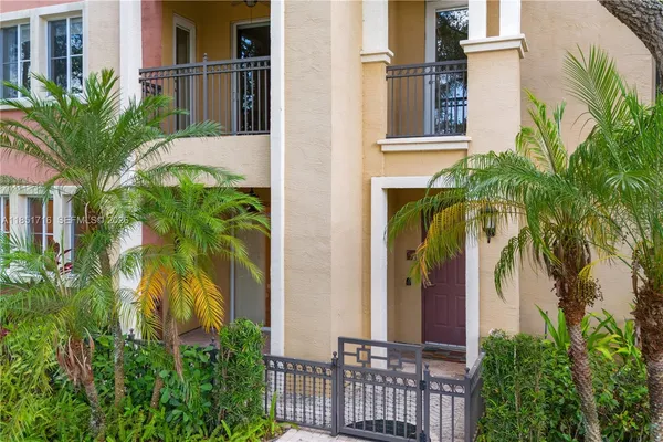 $474,900 | 3055 Northwest 126th Avenue, Unit 107, Sunrise, FL 33323