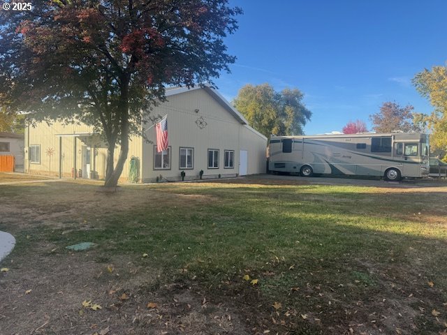 1911 15th Street Baker City, OR 97814 - Photo 2 of 33 a view of a house with a yard