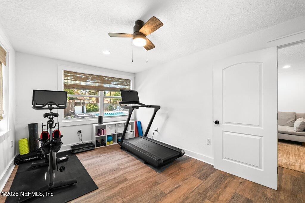726 Old Hickory Road Jacksonville, FL 32207 - Photo 24 of 44 726 Old Hickory Rd (23).jpg-SMALL