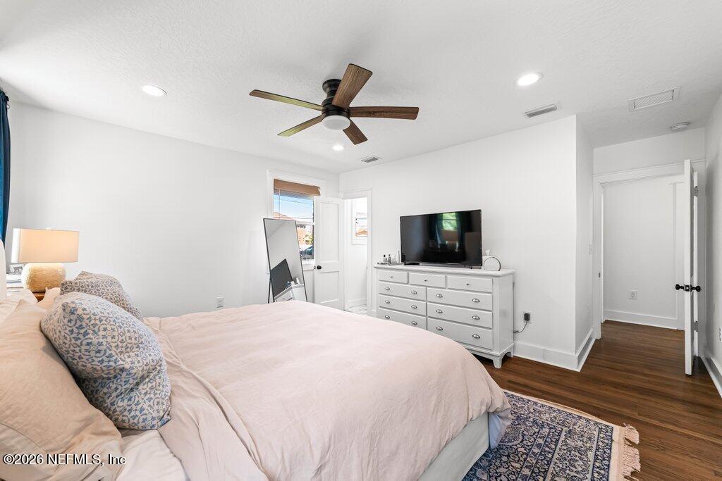 726 Old Hickory Road Jacksonville, FL 32207 - Photo 26 of 44 726 Old Hickory Rd (11).jpg-SMALL