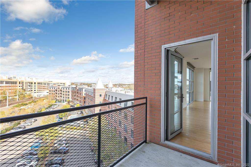 33 North Water Street, Unit 607 Norwalk, CT 06854 - Photo 23 of 40 a view of city with wooden floor