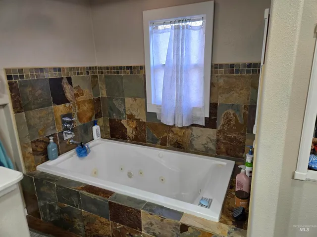 $334,900 | 1511 14th Street, Lewiston, ID 83501