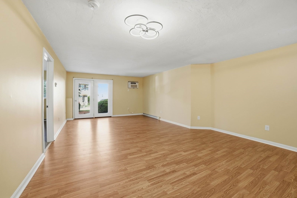 11 Gibbs Street, Unit B17 Worcester, MA 01607 - Photo 8 of 19
