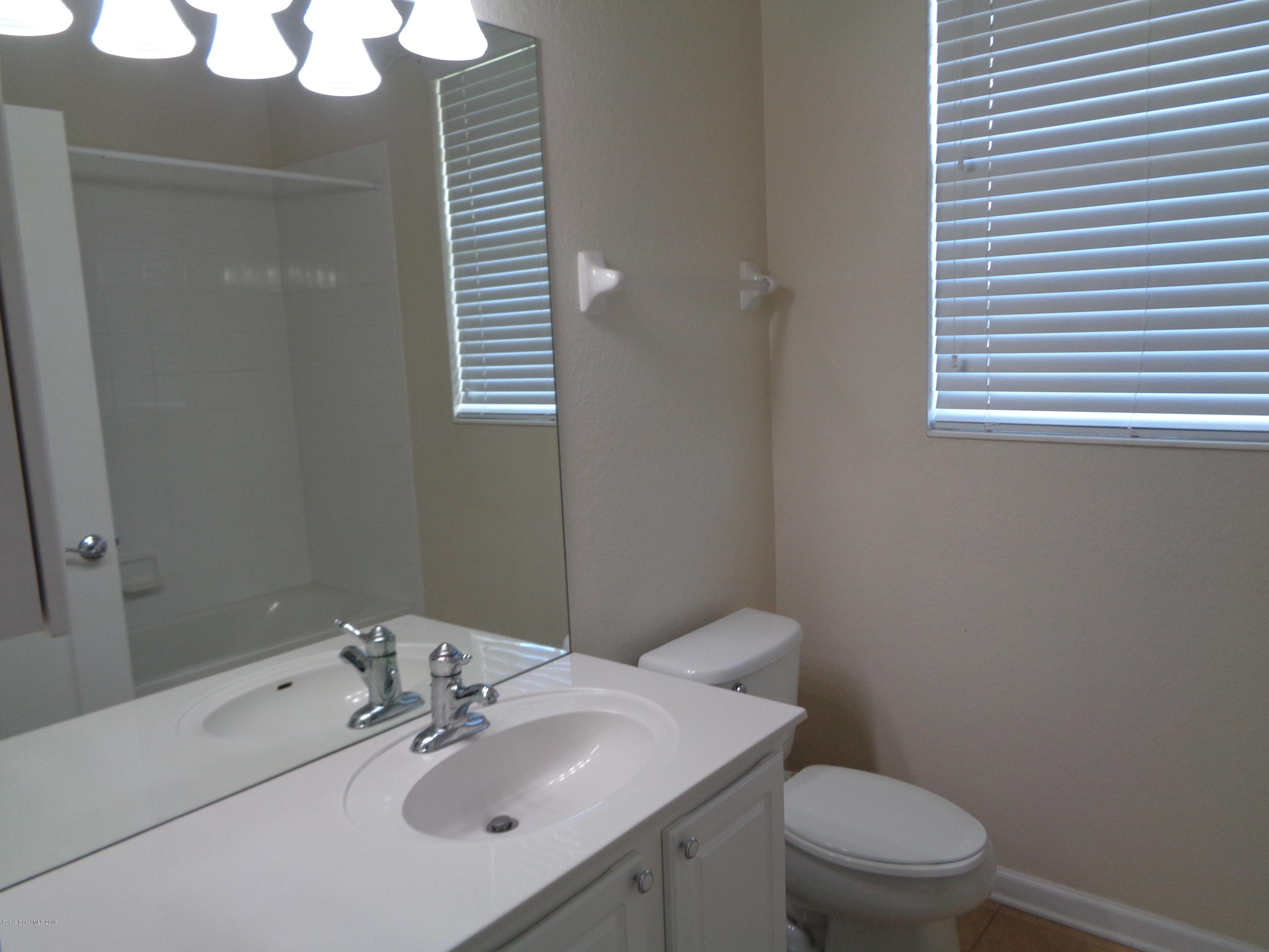 3848 Lexmark Lane, Unit 406 Rockledge, FL 32955 - Photo 9 of 17 Hall Bath