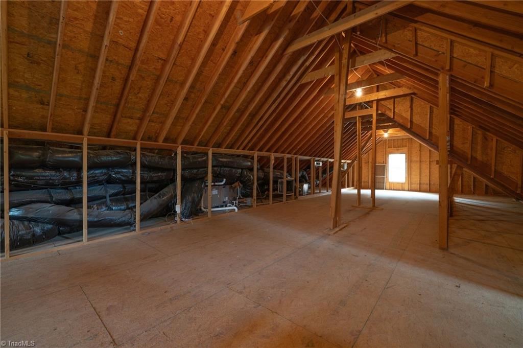 9127 County Line Road Kernersville, NC 27284 - Photo 34 of 48 Main Level Lg Covered Back Porch
