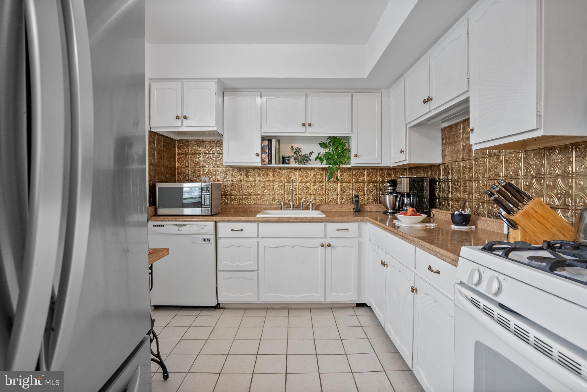 3823 Fairdale Road Philadelphia, PA 19154 - Photo 11 of 24 Gallery Image 11