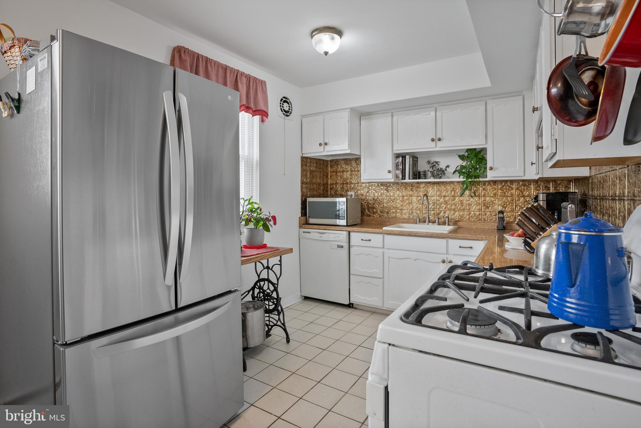 3823 Fairdale Road Philadelphia, PA 19154 - Photo 12 of 24 Gallery Image 12