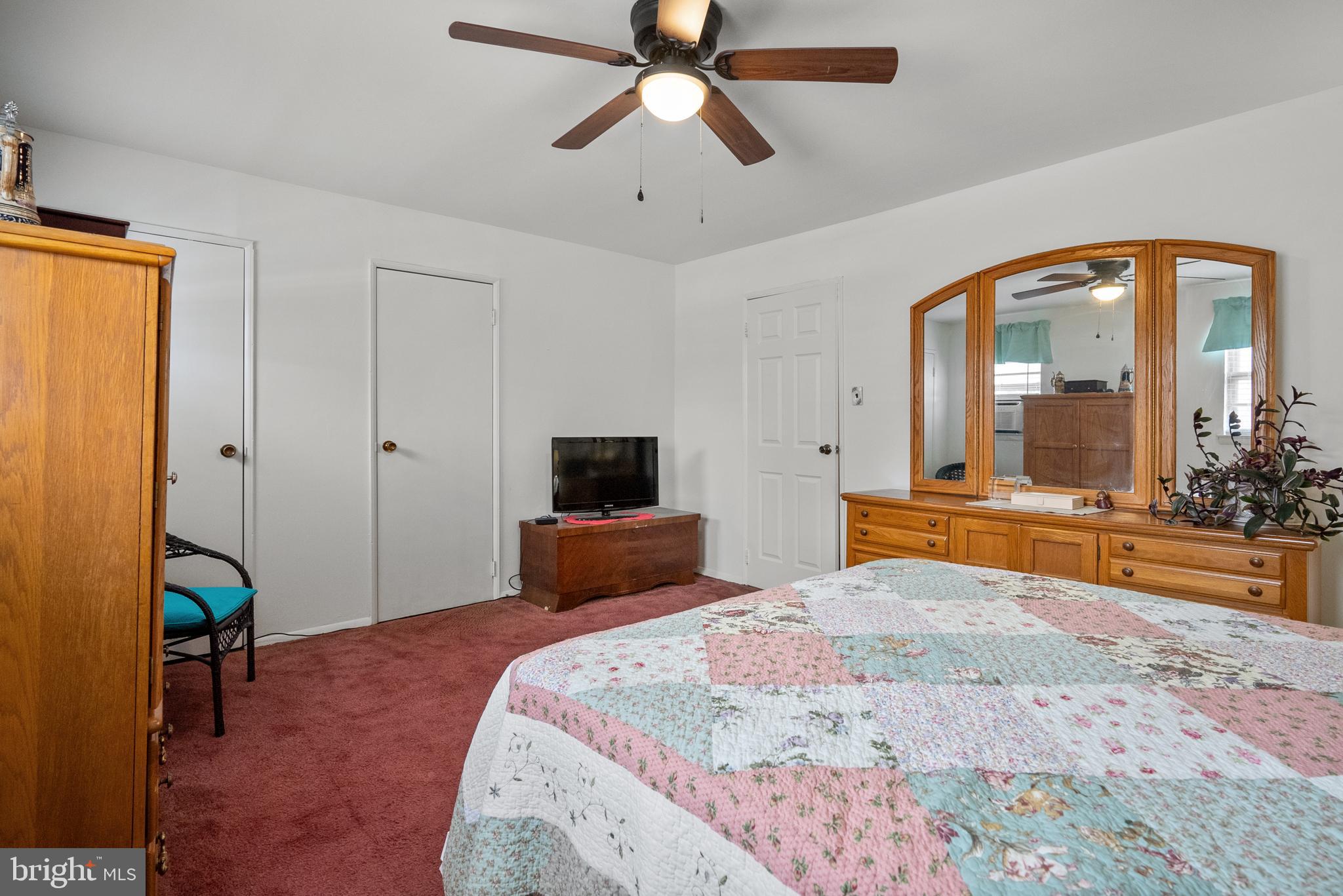 3823 Fairdale Road Philadelphia, PA 19154 - Photo 15 of 24 Gallery Image 15