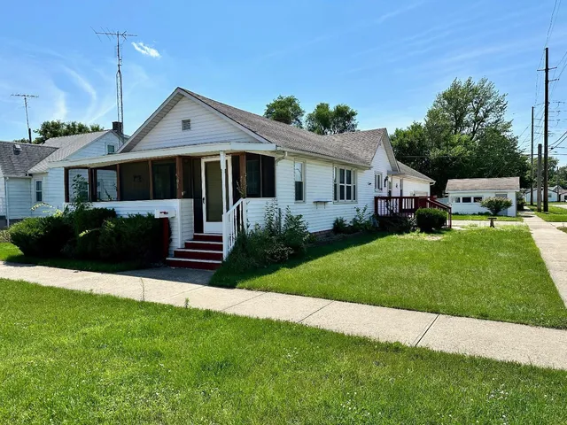 $159,900 | 701 South Shield Street, Knox, IN 46534