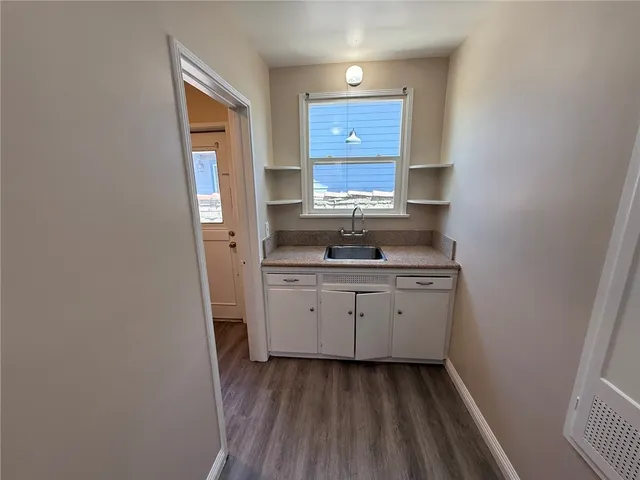 $1,895 | 901 North San Gabriel Avenue, Unit 6, Azusa, CA 91702