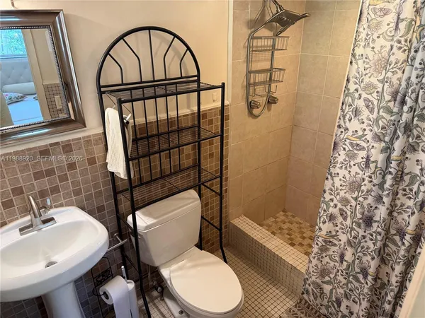 $2,900 | 1211 Northeast 27th Avenue, Pompano Beach, FL 33062