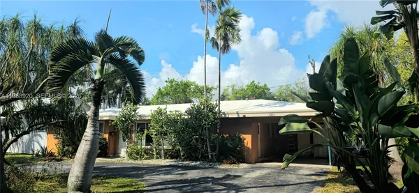 $2,900 | 1211 Northeast 27th Avenue, Pompano Beach, FL 33062
