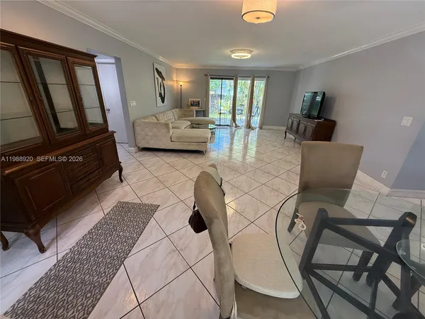 $2,900 | 1211 Northeast 27th Avenue, Pompano Beach, FL 33062