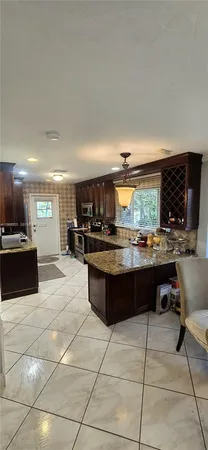 $2,900 | 1211 Northeast 27th Avenue, Pompano Beach, FL 33062