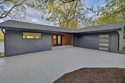 $1,700,000 | 6905 Dakota Trail, Edina, MN 55439