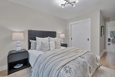 $1,700,000 | 6905 Dakota Trail, Edina, MN 55439
