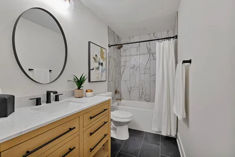 $1,700,000 | 6905 Dakota Trail, Edina, MN 55439