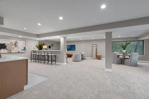 $1,700,000 | 6905 Dakota Trail, Edina, MN 55439
