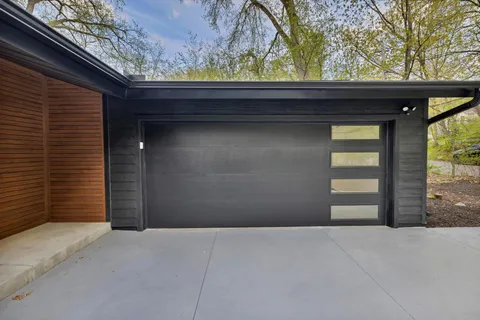 $1,700,000 | 6905 Dakota Trail, Edina, MN 55439