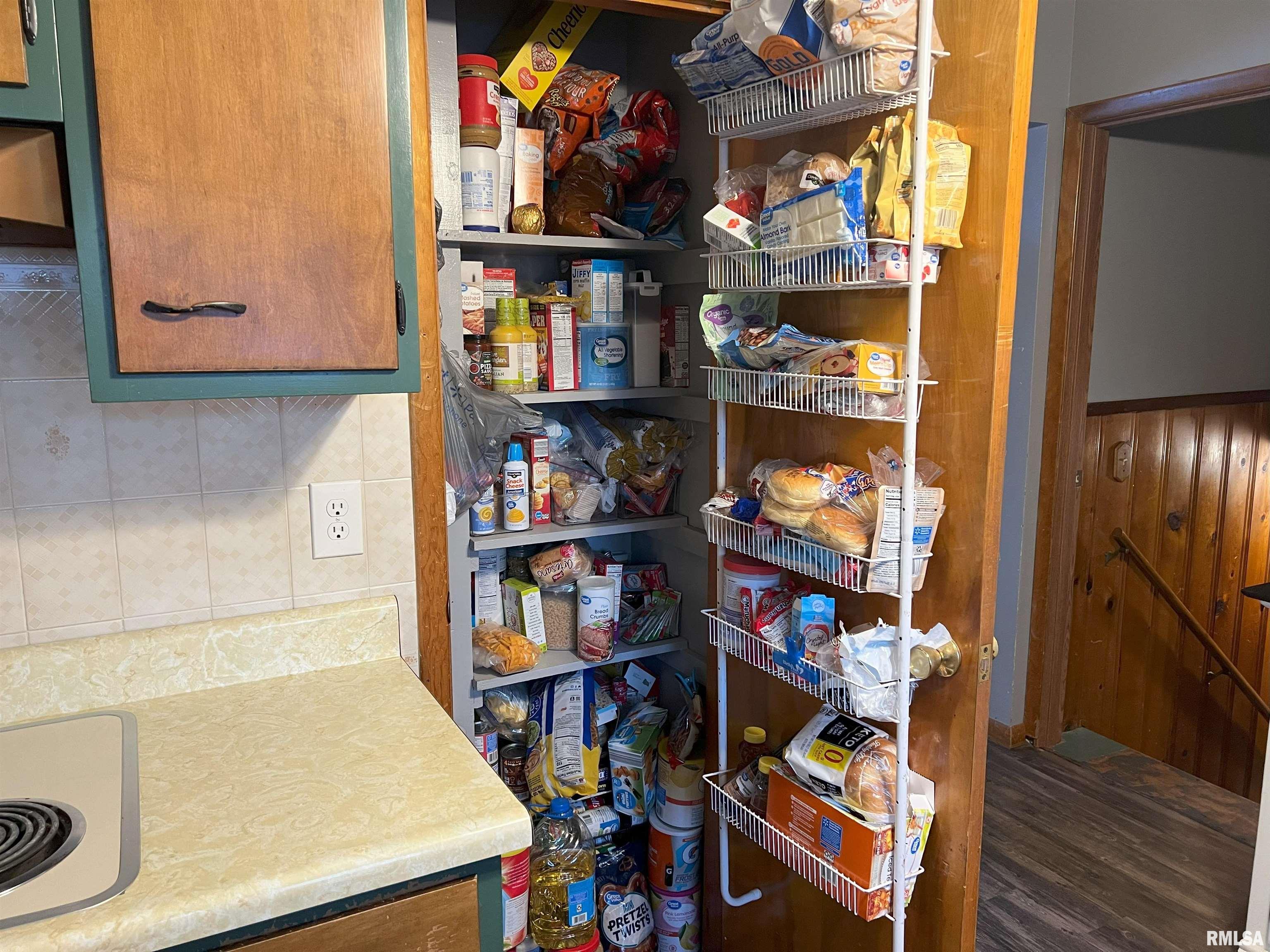 238 East Prairie Street Roodhouse, IL 62082 - Photo 24 of 54